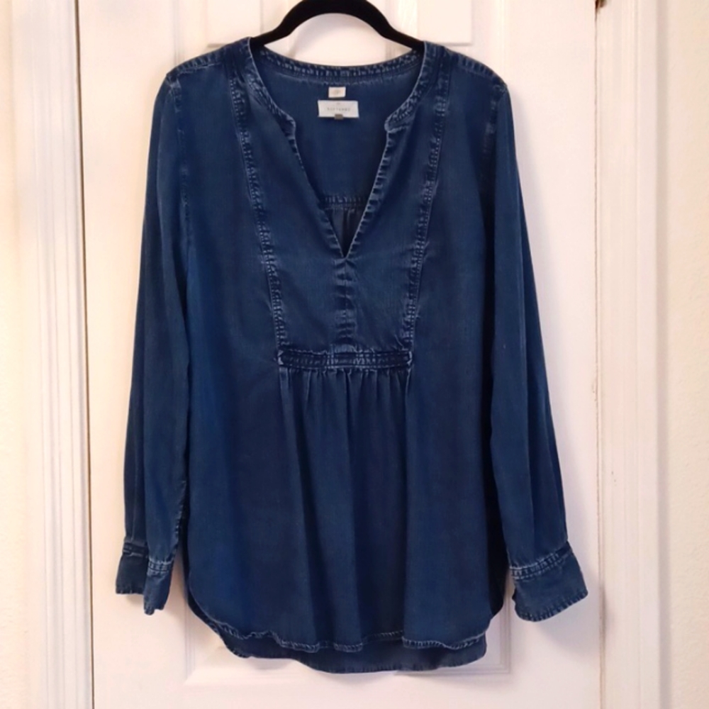 LOFT The Softened blue lyocel popover top, size medium